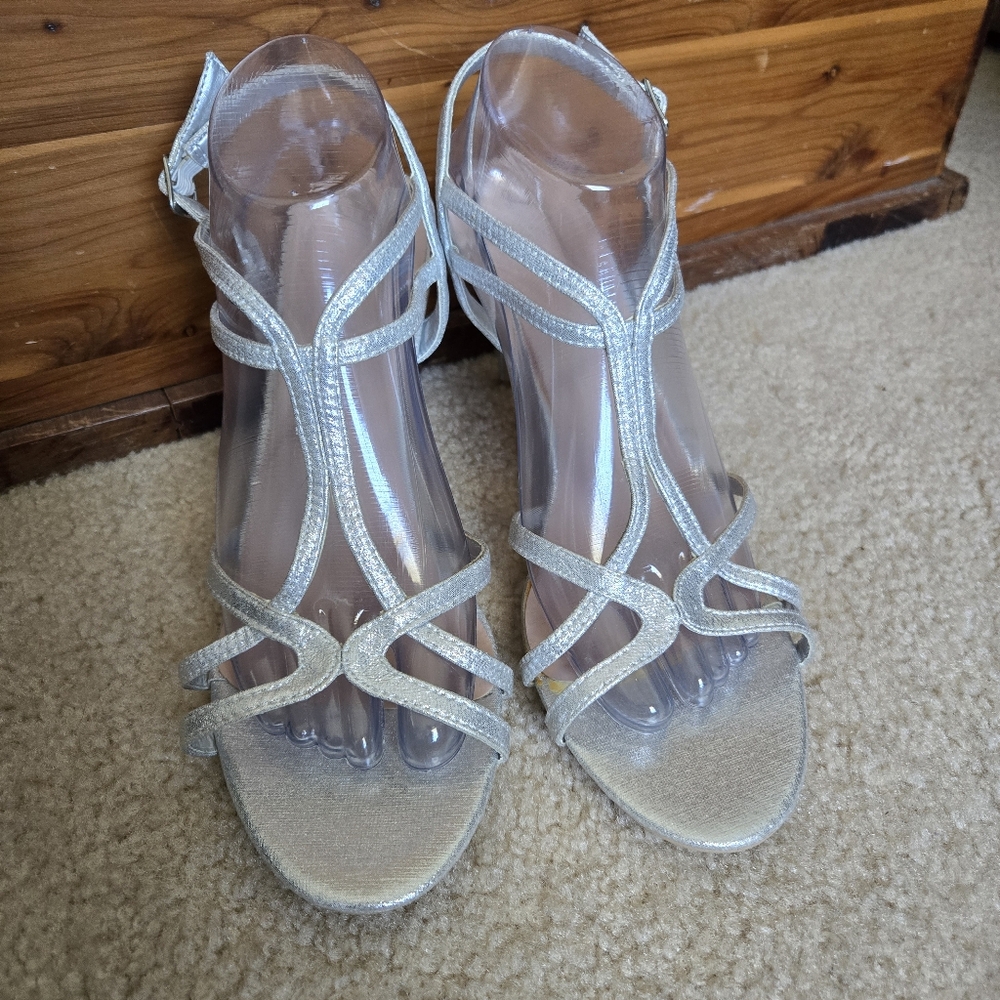 Lauren Lorraine silver strappy stiletto pumps heels open toe sandal high heel 10